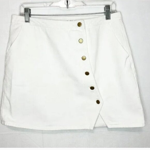 Honey Belle Dresses & Skirts - Honey Belle skirt asymmetrical Button Up White Denim Jean Size Large NWT